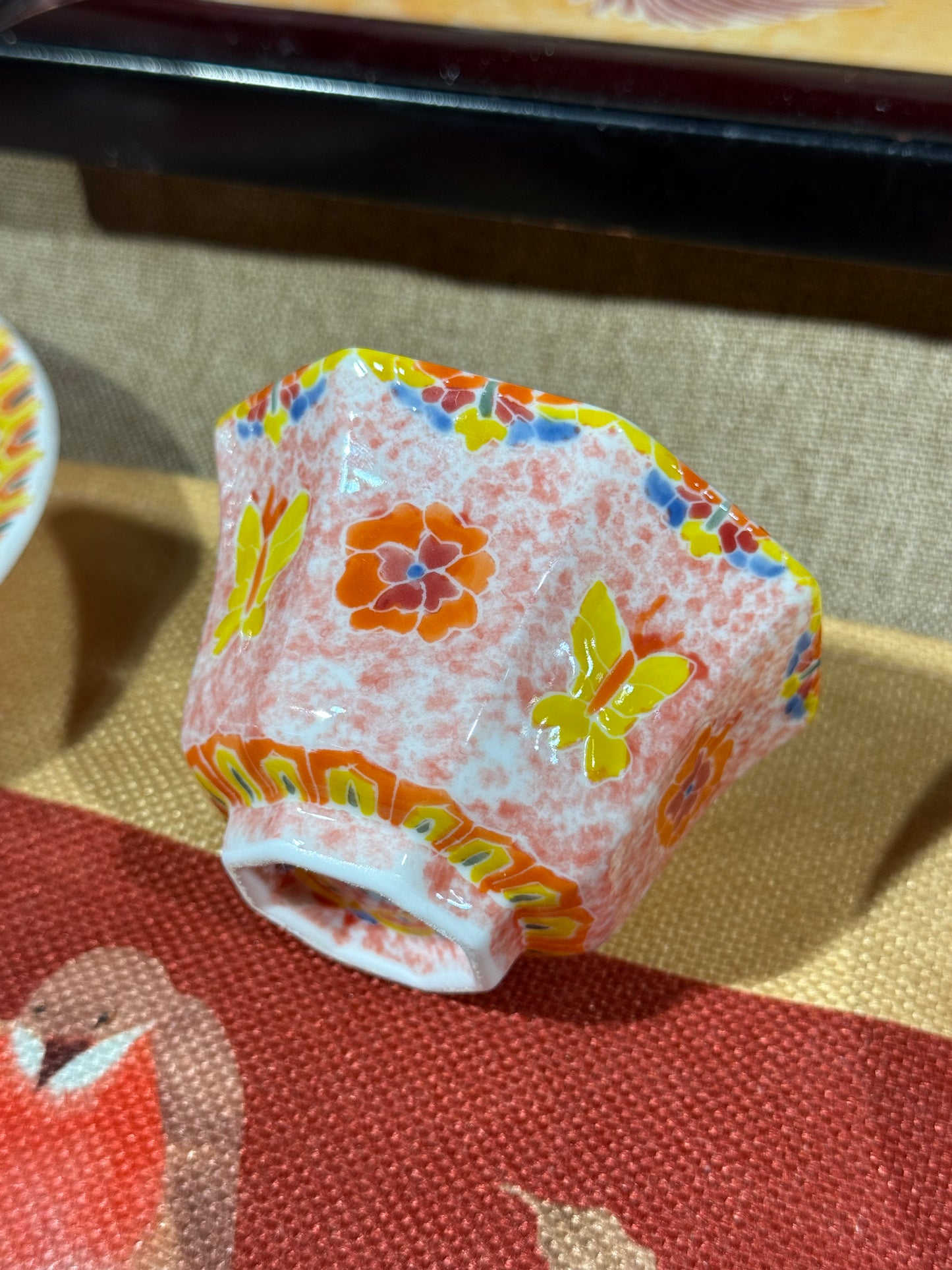 Butterfly Hexa Cup