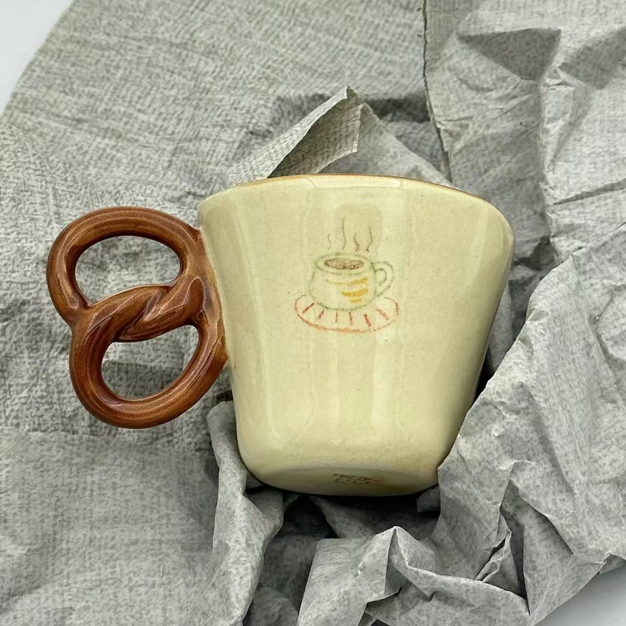 Pretzel Mood Mode Cup